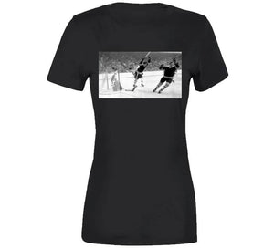 Bobby Orr Classic Score and Soar Famous Photo Boston Hockey Fan T Shirt - image_a1b83d3d-0923-454f-8700-609024776830