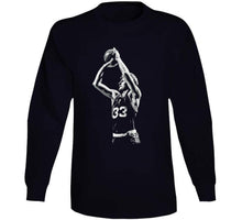Load image into Gallery viewer, Larry Bird Larry Legend Boston Great Basketball Fan T Shirt - image_df82c5f8-27be-439a-8482-ad8ba9e12cf8